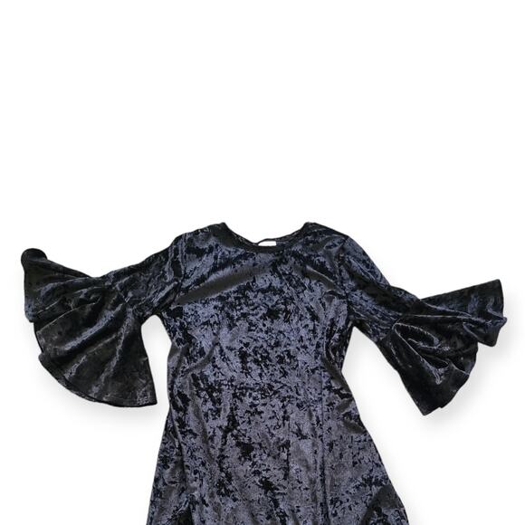 Lularoe Maurine Black Velvet High Neck Ruffle Hem 3/4 Bell Sleeve Dress Sz M - Picture 6 of 9